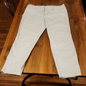 Old Navy Women's Cream Pixie Chinos